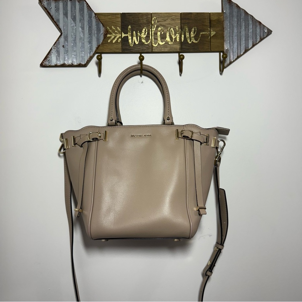 Michael Kors Beige Amelia Leather Tote Bag with Crossbody